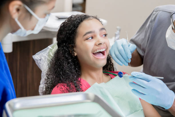 Best Dentist Open Late Near Me  in Gibbsboro, NJ